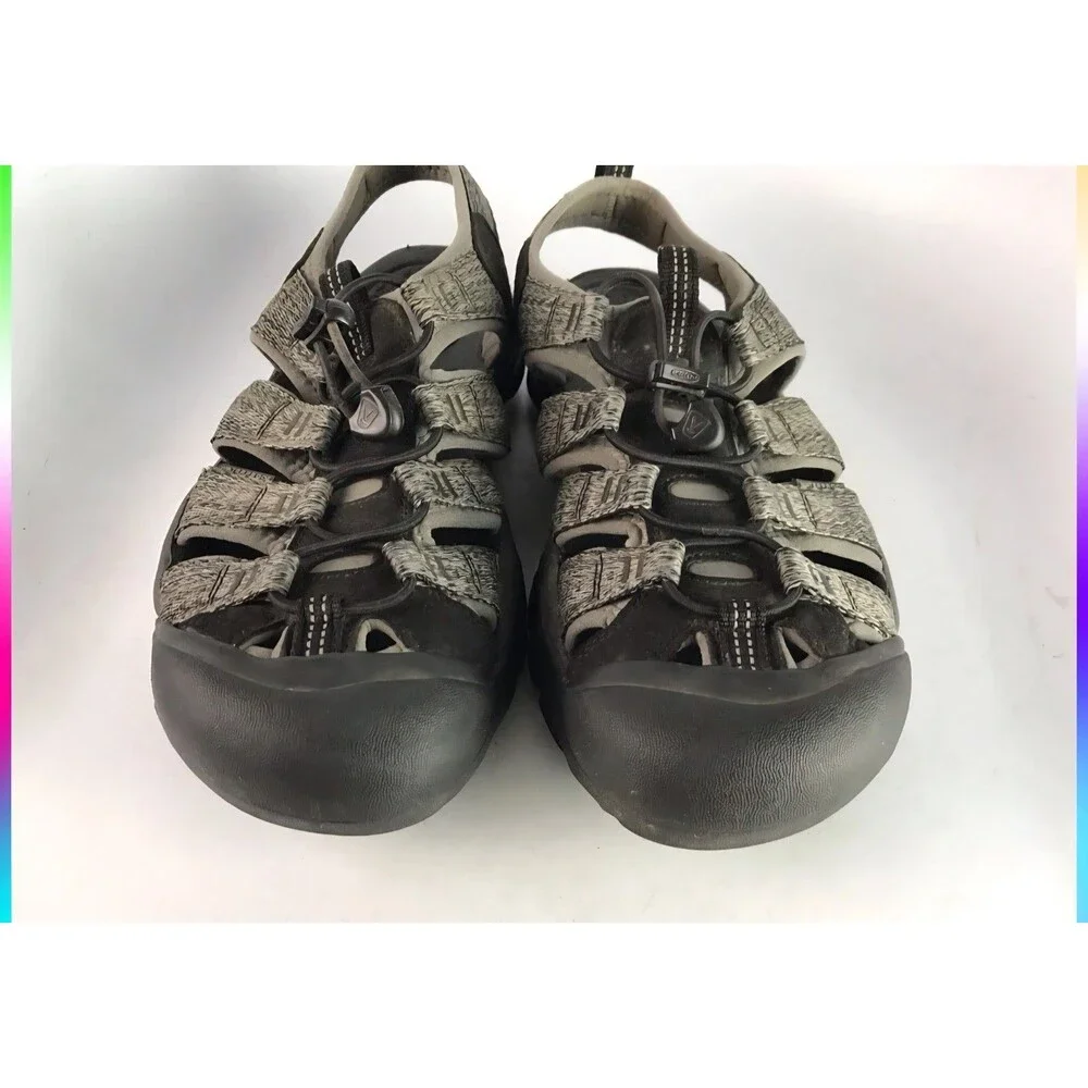 KEEN Men's Size 11 Newport H2 Sandal/Sneaker in Black/Steel Grey Color Way Used